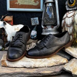 1937 Italian Made Leather Oxford’s With Toe Guard